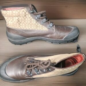 COACH DYANNE Size 9.5  BEIGE BROWN LOGO Bootie Lace Up Boot Shoe Hiking CLEAN!